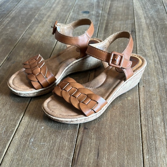 Boc women’s brown sandals size 7 - Picture 1 of 5